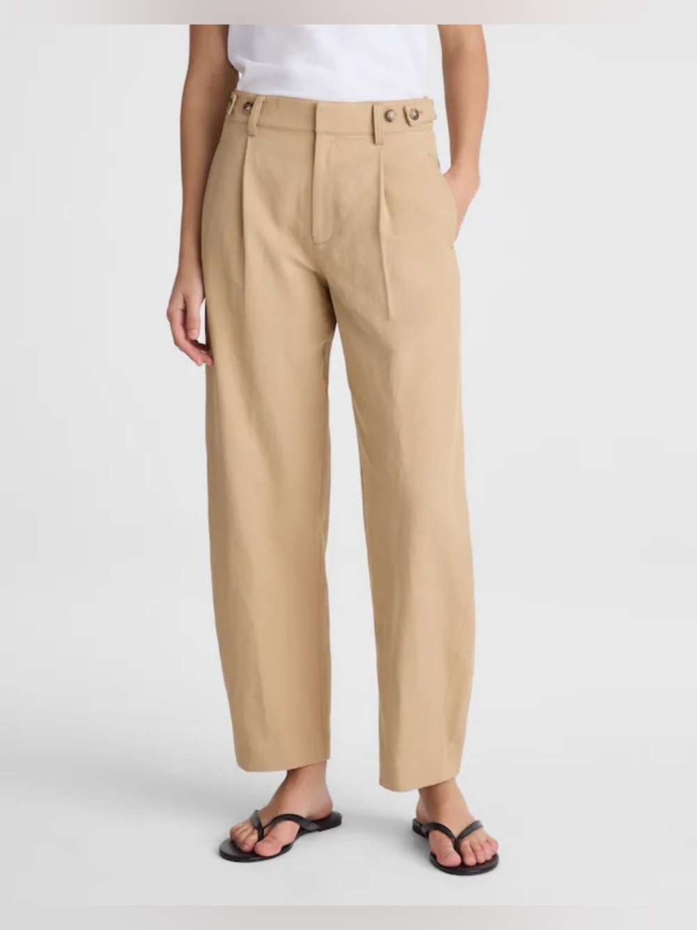 Madewell The Short Barrel Leg Pant in Drapey Twill - Picture 8 of 9